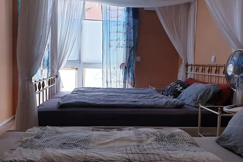 Apartamento Bright 2-Bedrm 2-Bathrm, By Icm Exhibition Center, Direct Metro-Sbahn Or Drive 15 Min To City Center, Free Parking, Balcony Feldkirchen