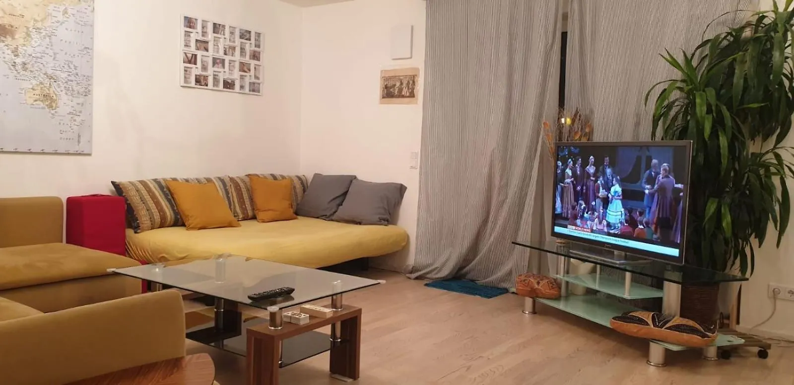 Apartment Bright 2-Bedrm 2-Bathrm, By Icm Exhibition Center, Direct Metro-Sbahn Or Drive 15 Min To City Center, Free Parking, Balcony Feldkirchen